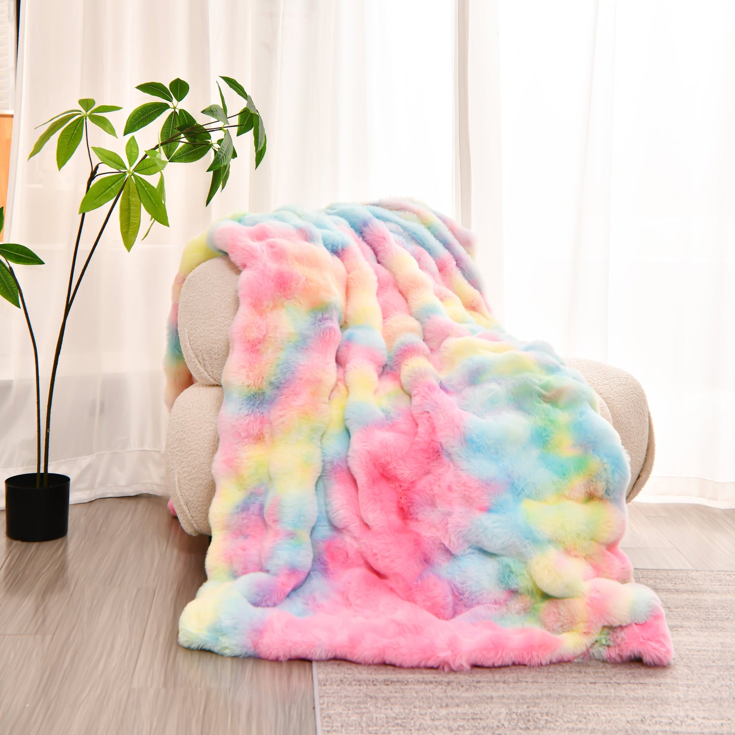 Homyo Tie-dyed colored  blanket. Its inner lining is made of soft fleece material, with good breathability and thick texture. It is suitable for beds, sofas or reclining chairs.