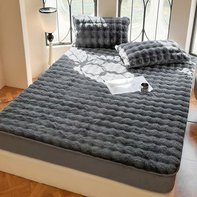 Homyo Fluffy Faux Rabbit Fur Fitted Sheet 3PC Set for bed Mattress Cover with two pillow cases, Ultra-Soft Fleece, Warm Cozy Elegant, plush soft warm, Gift for Girls and Women